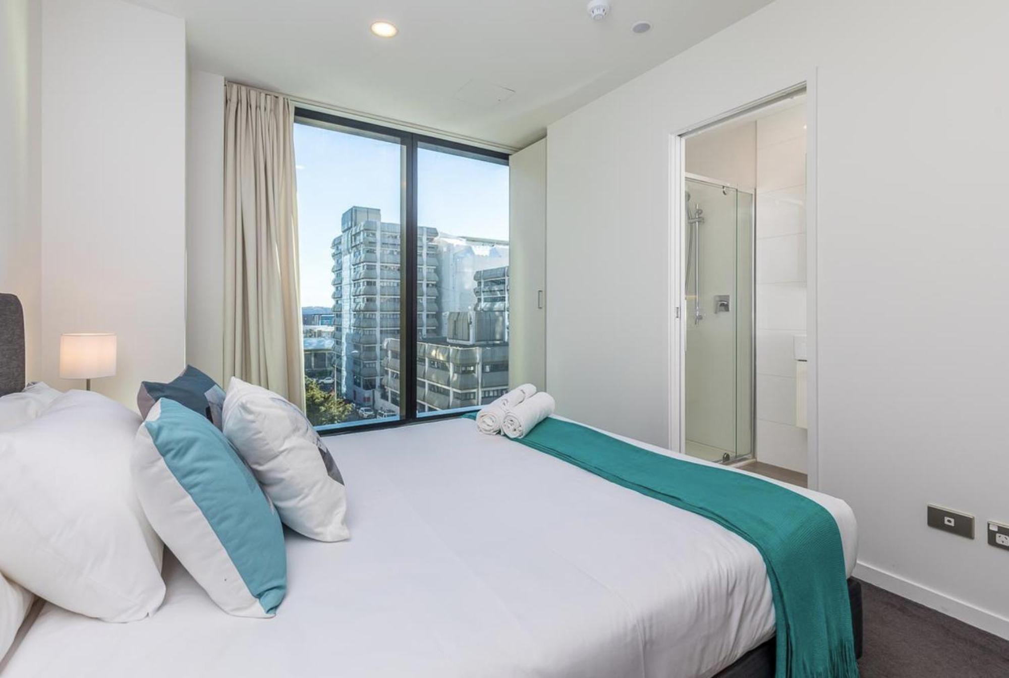 Magnificent Skytower, Sea, Habour View In Cbd Auckland Exterior foto