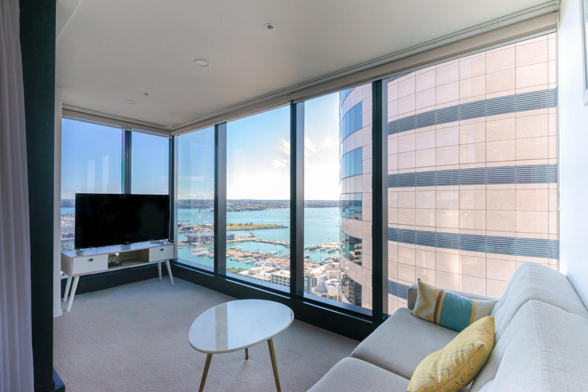 Magnificent Skytower, Sea, Habour View In Cbd Auckland Exterior foto